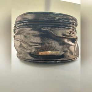 New Sparkling Gold Vince Camuto Make-Up Bag Holder w/ Handle